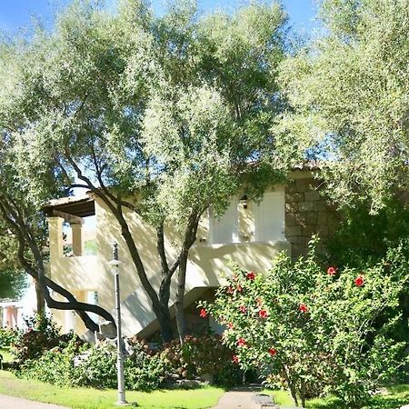 Apartments In Residence With Swimming Pool In Porto Rotondo Exterior foto