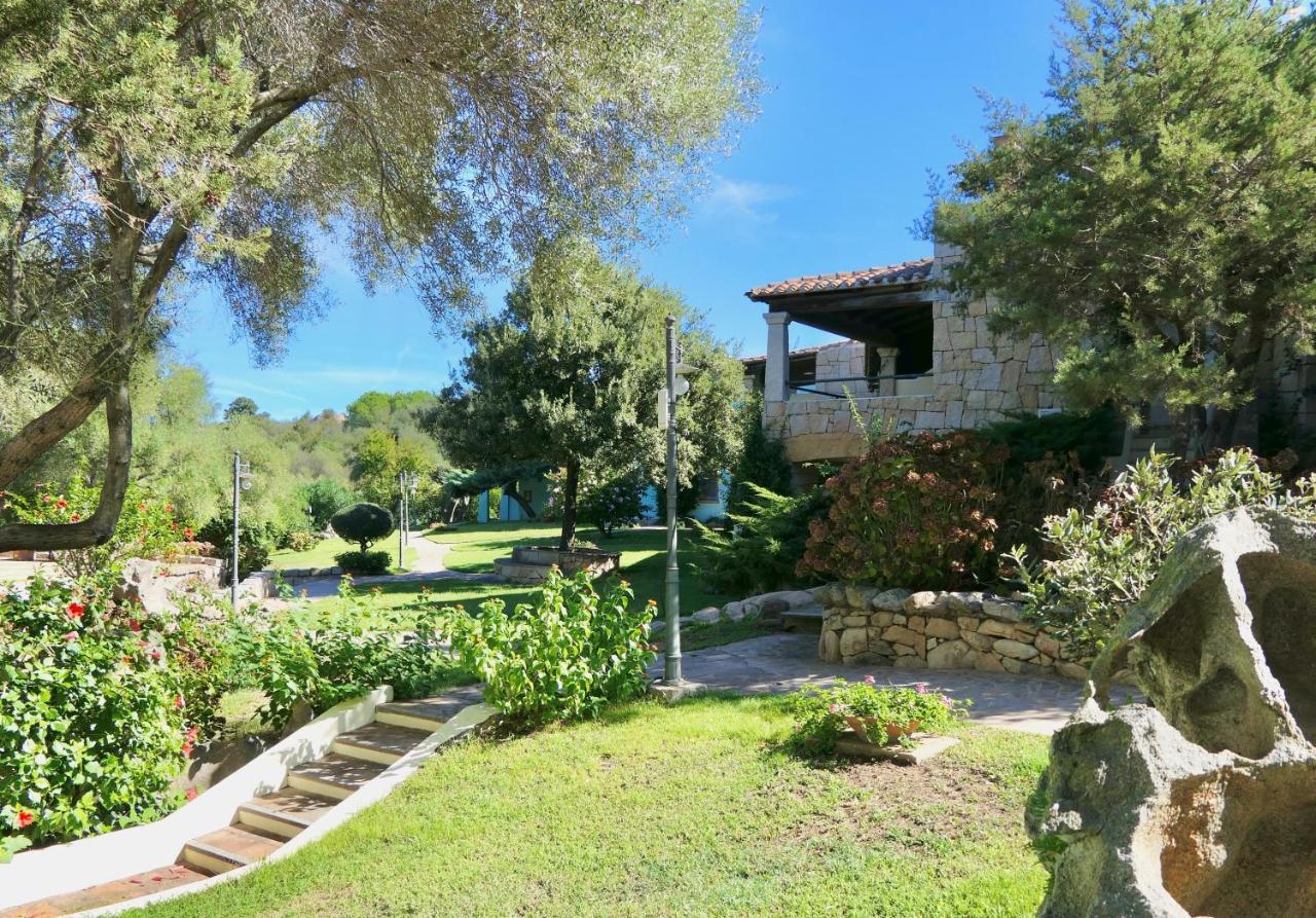 Apartments In Residence With Swimming Pool In Porto Rotondo Exterior foto