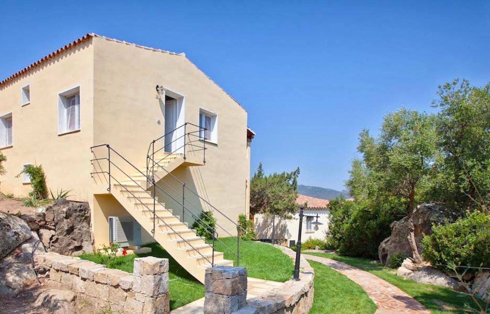 Apartments In Residence With Swimming Pool In Porto Rotondo Exterior foto